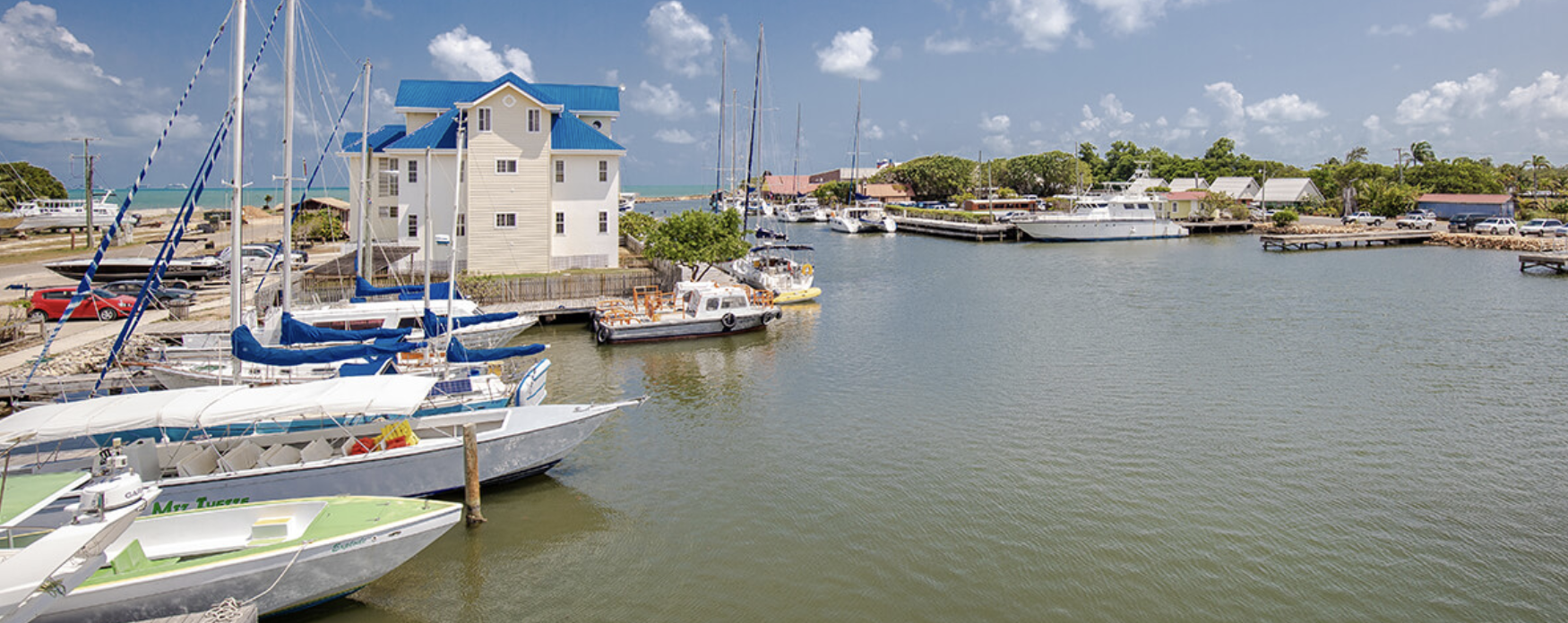 ⛵ Boating in Belize: A Tropical Paradise with Top-Rated Marinas